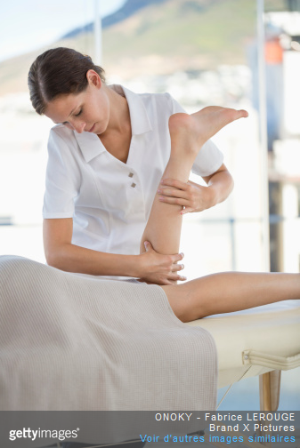 Des séances de massages peuvent permettre de soulager l’arthrose.